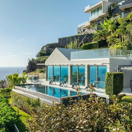 Дом отдыха Cliff Heaven House *