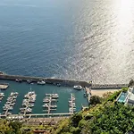 Cliff Heaven House * Calheta (Madeira)