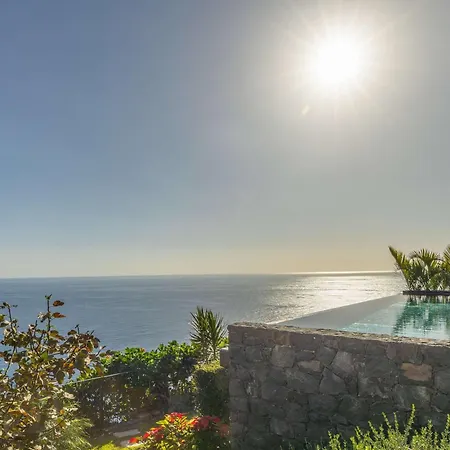 Prázdninový dům Cliff Heaven House Calheta (Madeira)