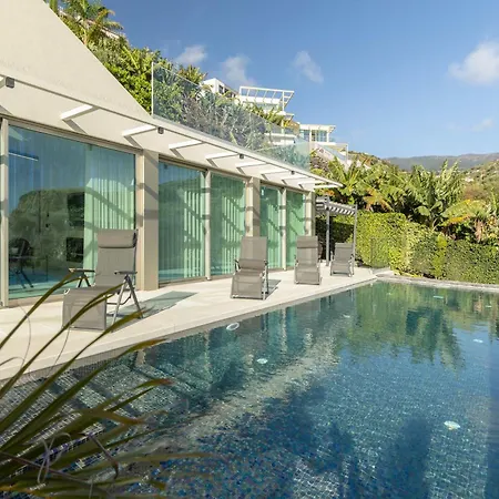 Cliff Heaven House בית נופש קלייטה