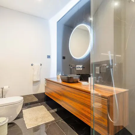 בית נופש Villa Cliff Heaven - Heated Pool - Breathtaking Views *