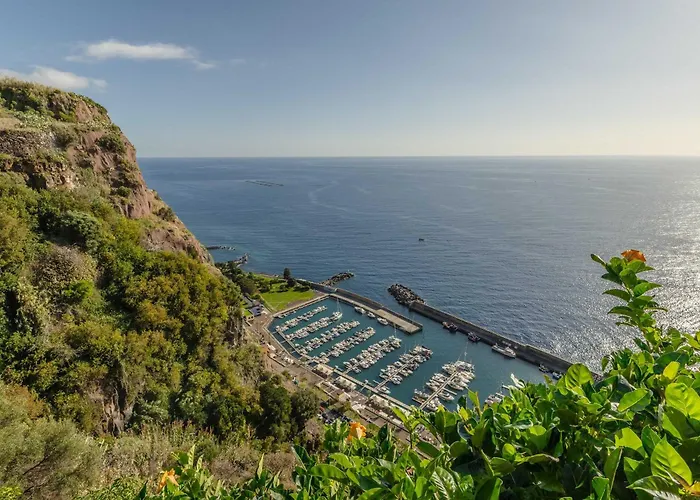 Cliff Heaven House 度假居 卡列塔