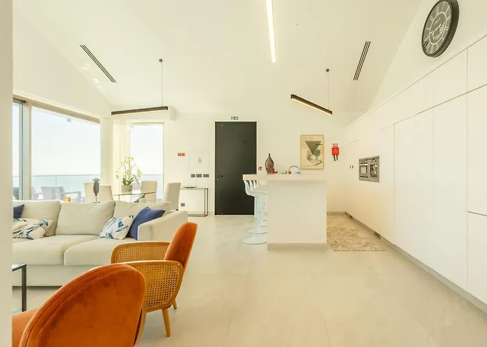 Cliff Heaven House *